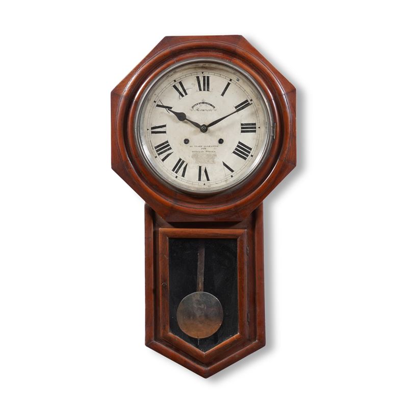Pendola a muro americana impiegata negli uffici di posta firmata sul quadrante “American Clock Company”  - Auction Pendulum and clocks - Cambi Casa d'Aste