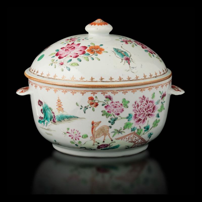 A porcelain soup tureen, China, Qing Dynasty  - Auction Fine Chinese Works of Art - Cambi Casa d'Aste