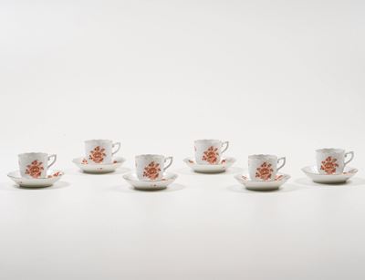 Sei Tazze da Caffè con Piattino “nanjing Bouquet Rust”.ungheria, Manifattura Herend, Seconda Metà...