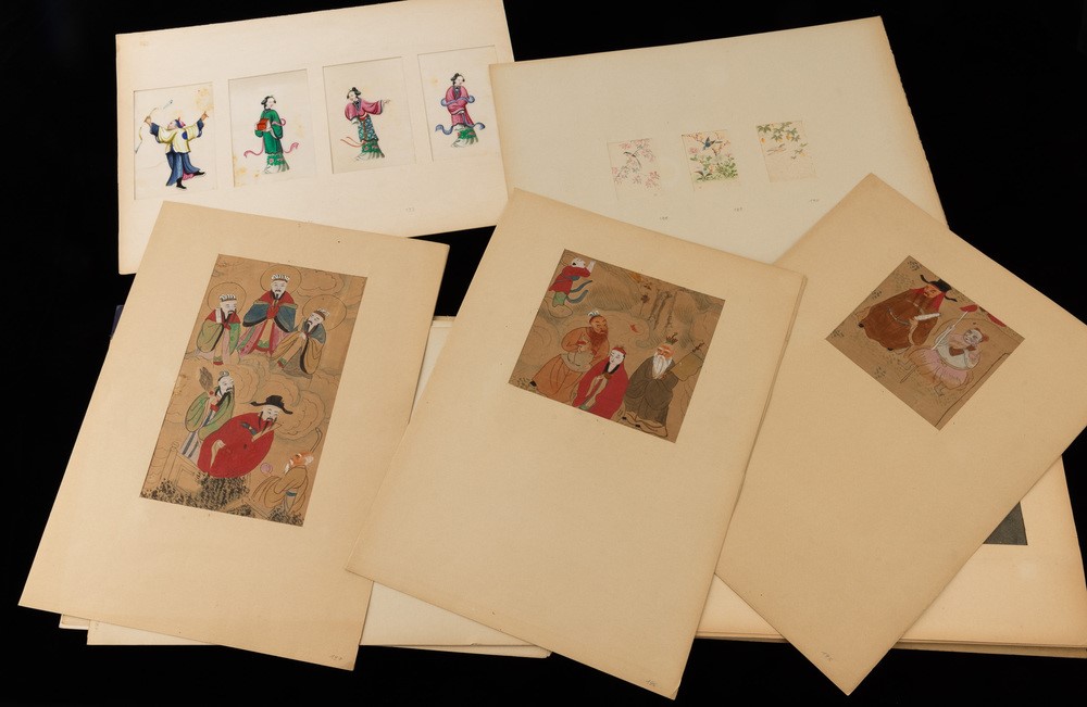 Lotto composto da ventisetti dipinti su carta raffiguranti soggetti diversi, Cina, XIX/XX secolo