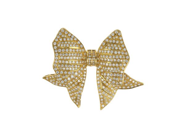 Diamond and gold bow brooch