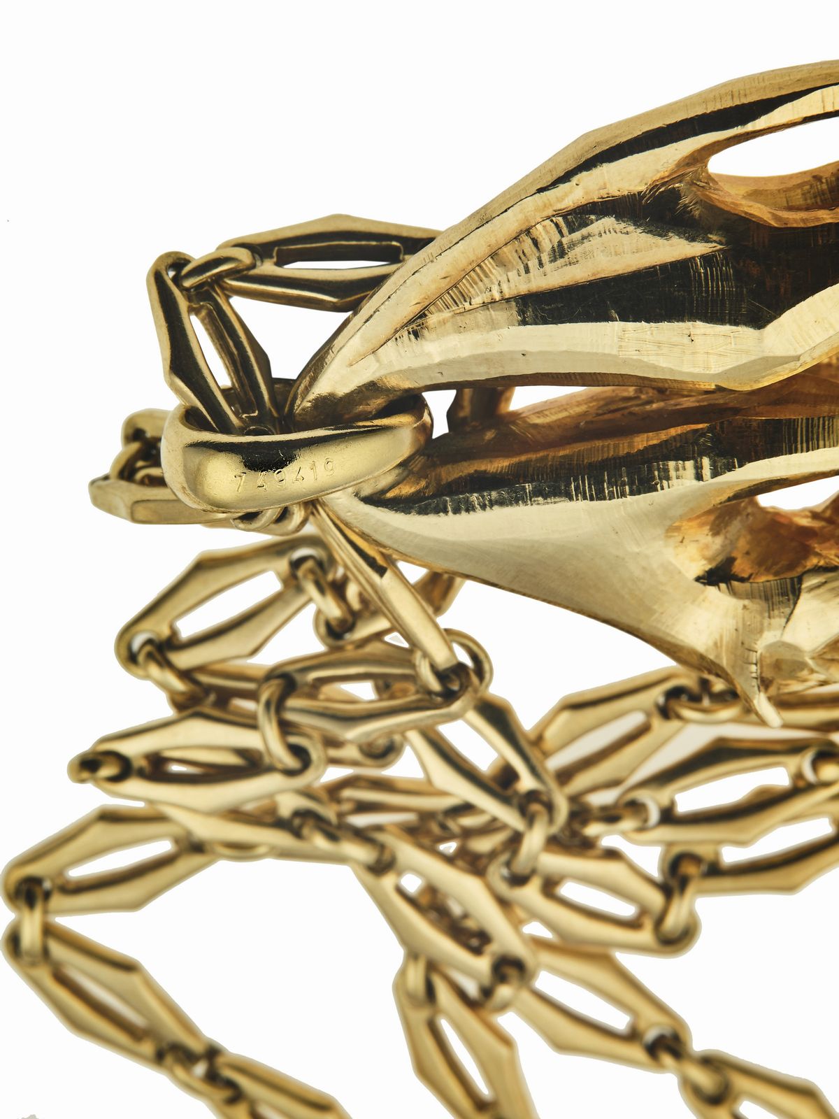Cartier, Collana “Panthère” con pendente in oro giallo 750/1000 e diamanti