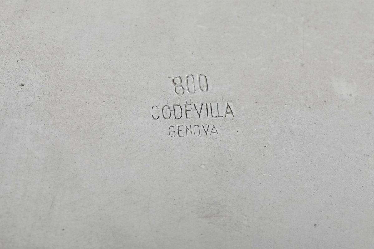 Vassoio. Argenteria Italiana del XX Secolo per Codevilla Genova
