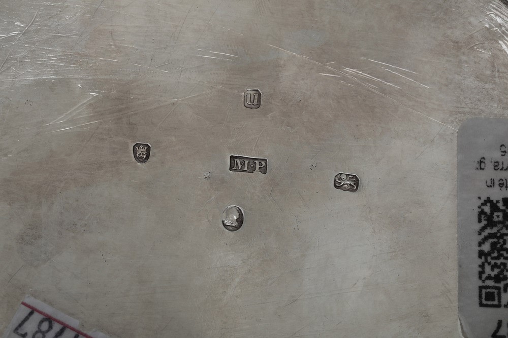 Scatola da Tè. Londra 1795. Marchio Dell'argentiere Mp Entro Rettangolo Michel Plummer (?)