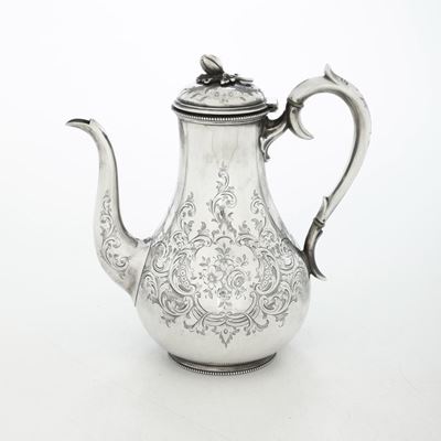 Caffettiera, manifattura europea del XX secolo, argento fuso e sagomato