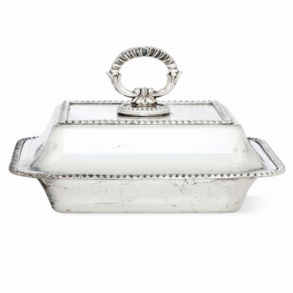 Legumiera. Argenteria milanese del XX secolo. Argentiere Alignani