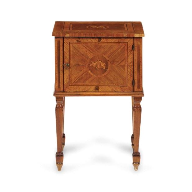 Comodino in legno. XIX secolo  - Auction Antique - Cambi Casa d'Aste