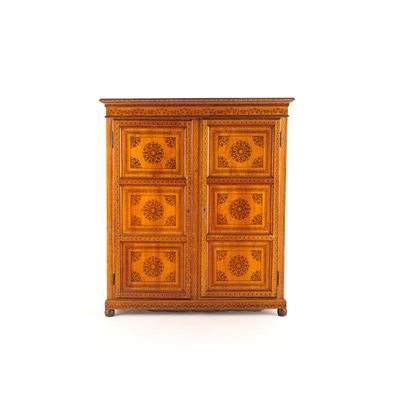 Armadio a Due Ante in Legno. XIX Secolo