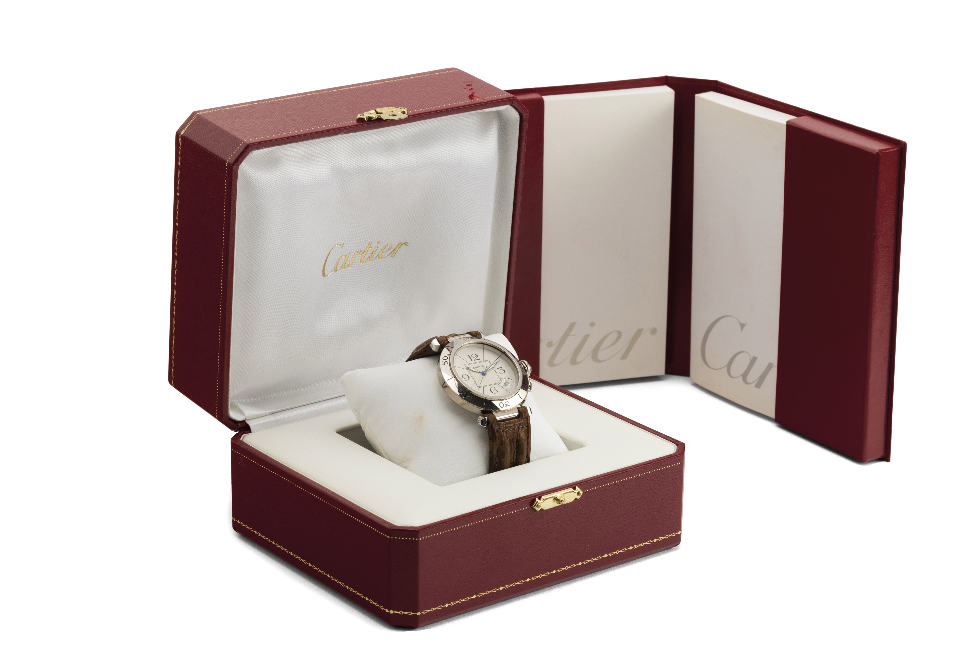 Classico Pashà in Oro Bianco 18k, Quadrante Argentè con Numeri Arabi, Datario al 5, Lancette a Fo...