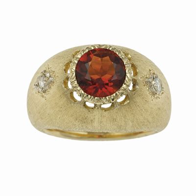 M. Buccellati, Anello con quarzo e piccoli diamanti