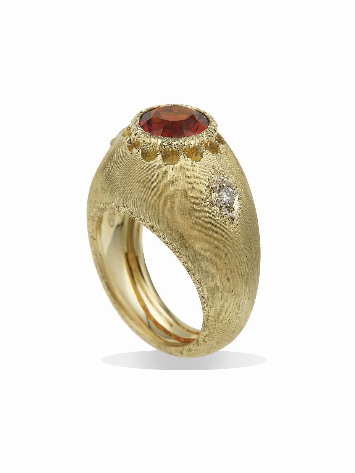 M. Buccellati, Anello con quarzo e piccoli diamanti