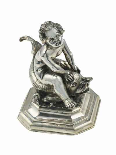 M. Buccellati, Putto con delfino in argento 800