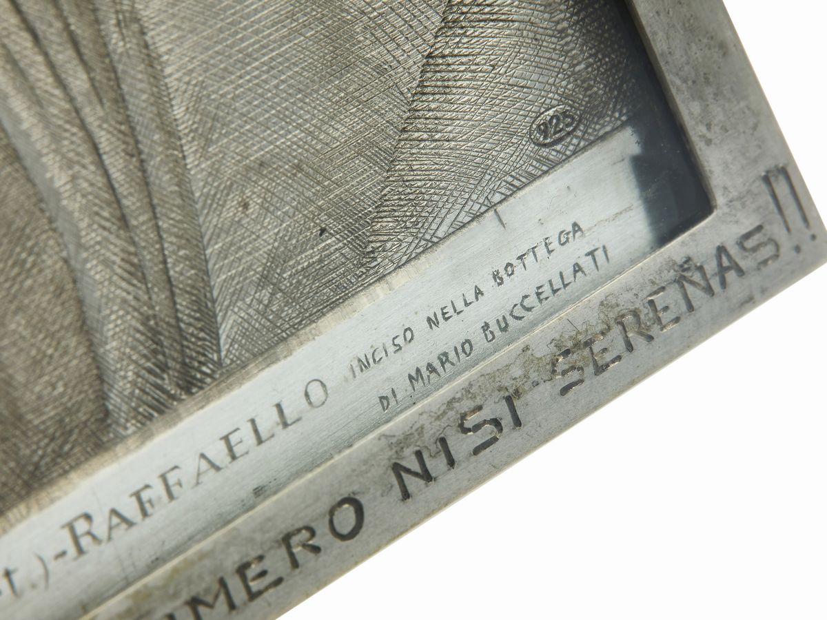 Mario Buccellati e M. Buccellati, Altarolo con Madonna con Bambino e cornice in argento