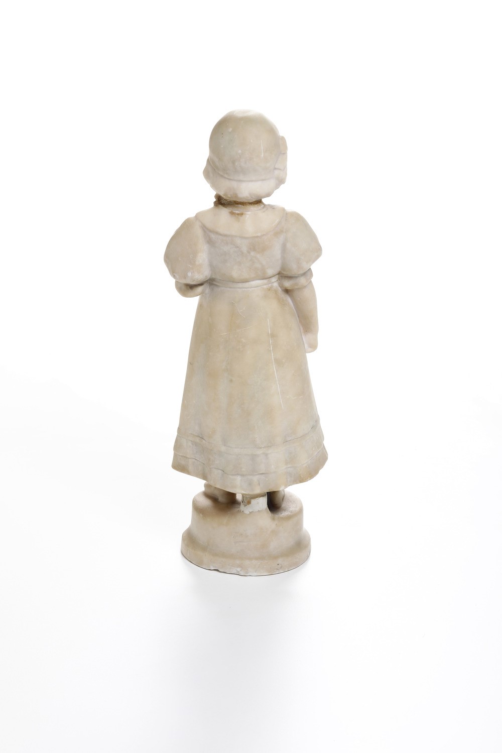 Manifattura Friedrich Goldscheider, Bambina con mazzo di fiori, alabastro, XIX-XX secolo