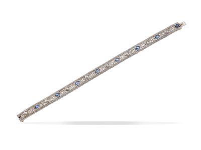 Bracciale con Diamanti di Vecchio Taglio e Gemme Sintetiche Blu