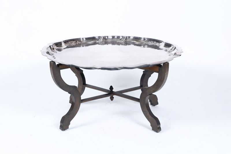Grande vassoio in metallo argentato  - Auction Antique - Cambi Casa d'Aste
