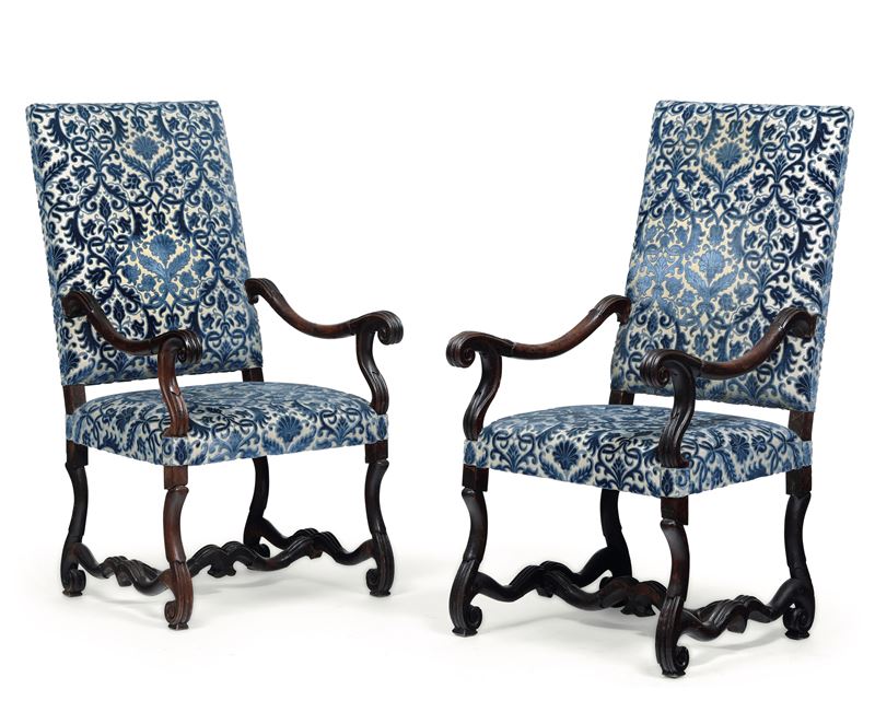 Coppia di poltrone "ossa di montone" in legno intagliato. XVIII secolo  - Asta Dimore Italiane - Cambi Casa d'Aste