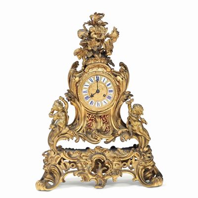 Pendola da Tavolo in Bronzo Dorato. XIX Secolo