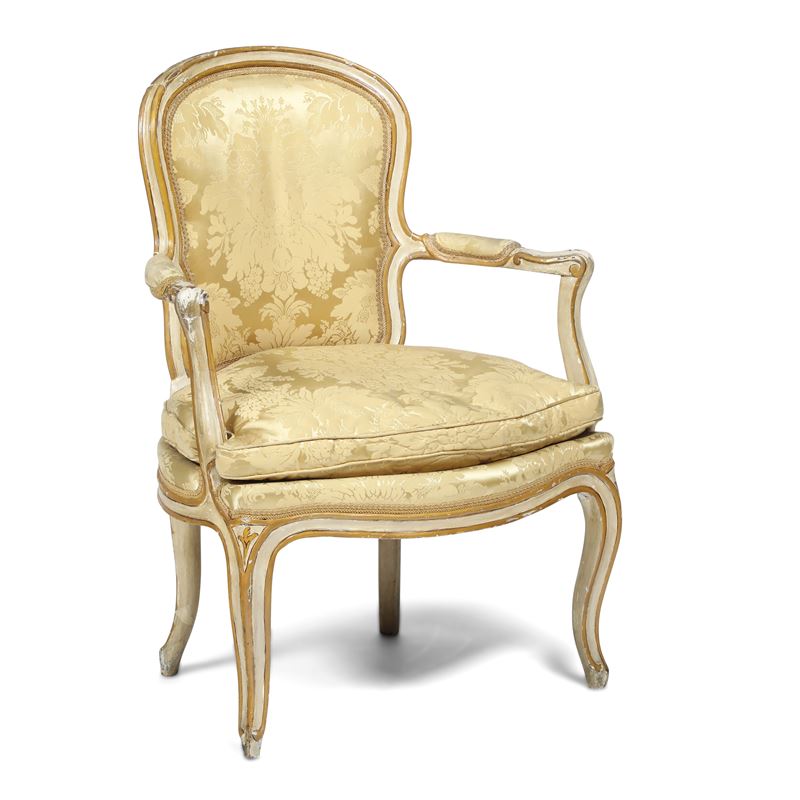 Poltrona in legno laccato e dorato. XVIII-XIX secolo  - Auction Antique - Cambi Casa d'Aste