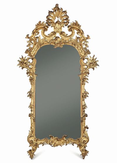 Specchiera in Legno Intagliato e Dorato. XIX Secolo