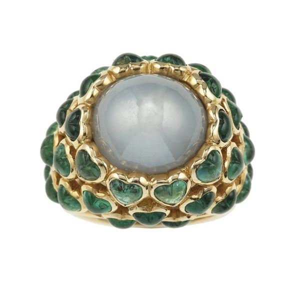 Sapphire, emerald and gold ring. Signed Capello