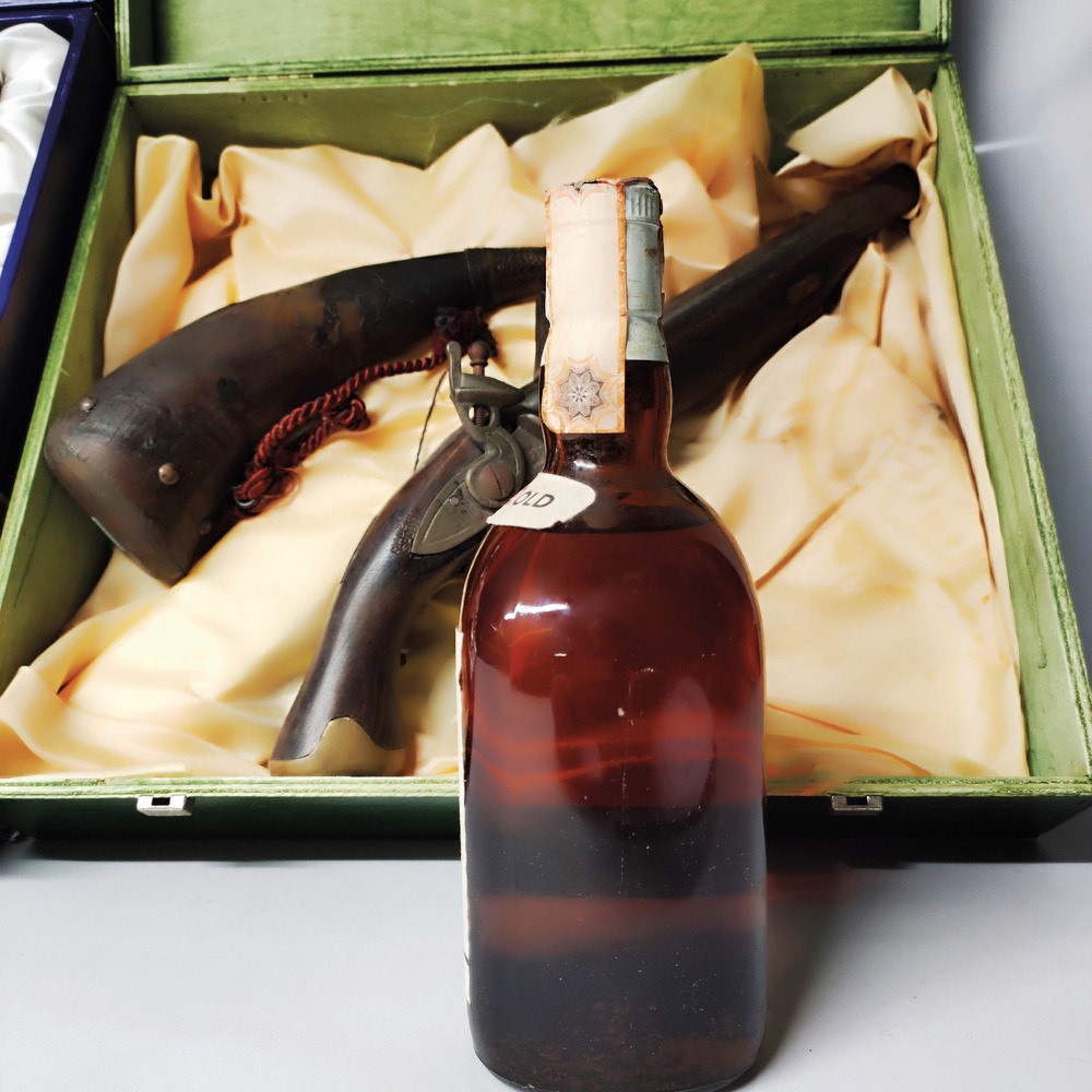 Rosso Antico, Vecchia Romagna, Dom Bairo, Sambuca, Rliance, Scotch Whisky