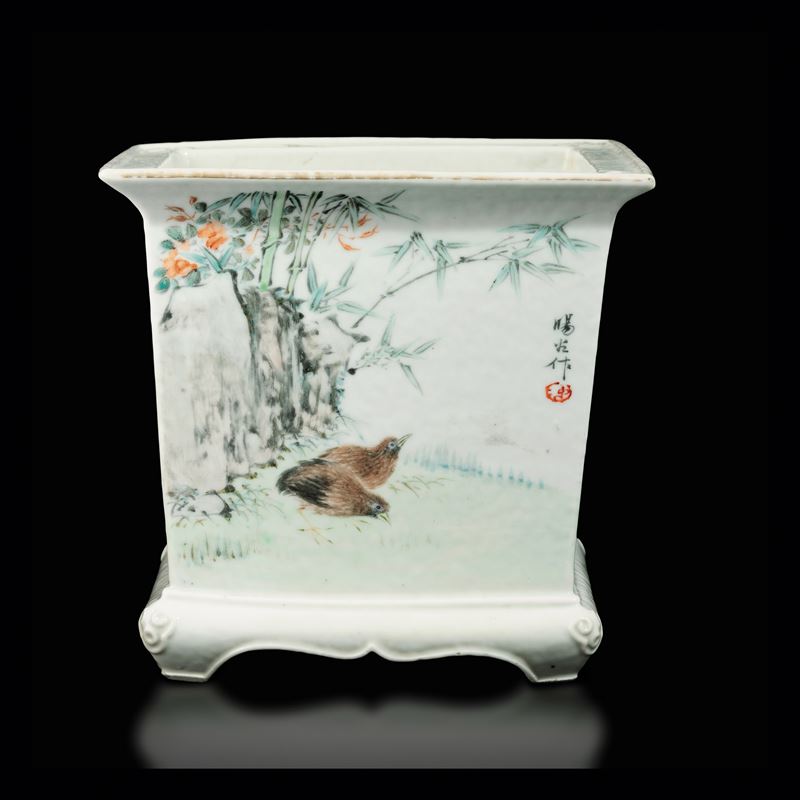 A porcelain planter, China, Republic  - Auction Fine Chinese Works of Art - Cambi Casa d'Aste