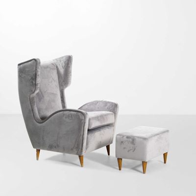 Grande Poltrona con Pouf