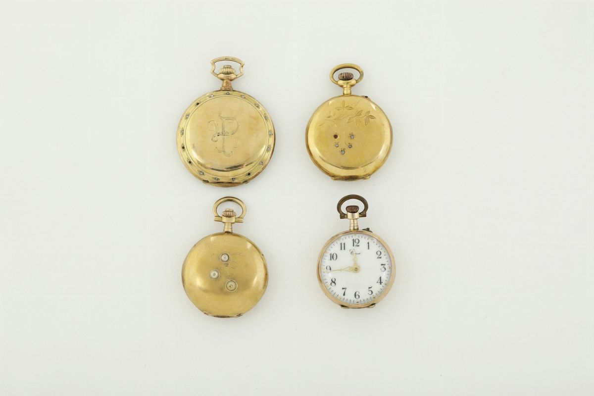 Lotto di 4 Monachine con Cassa in Oro (tre 18k, uno 12k)