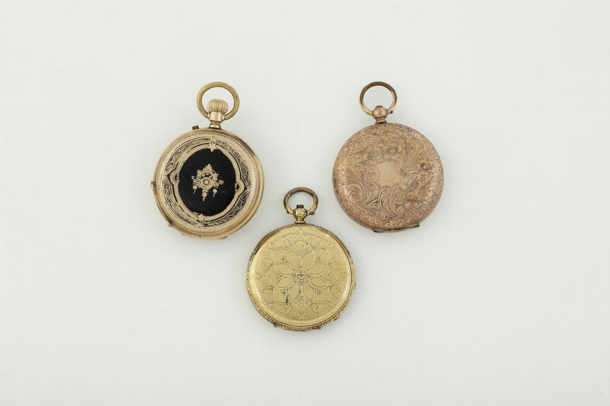 Lotto di Tre Orologi da Taschino con Cassa in Oro