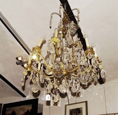 Lampadario in Ottone a Nove Luci