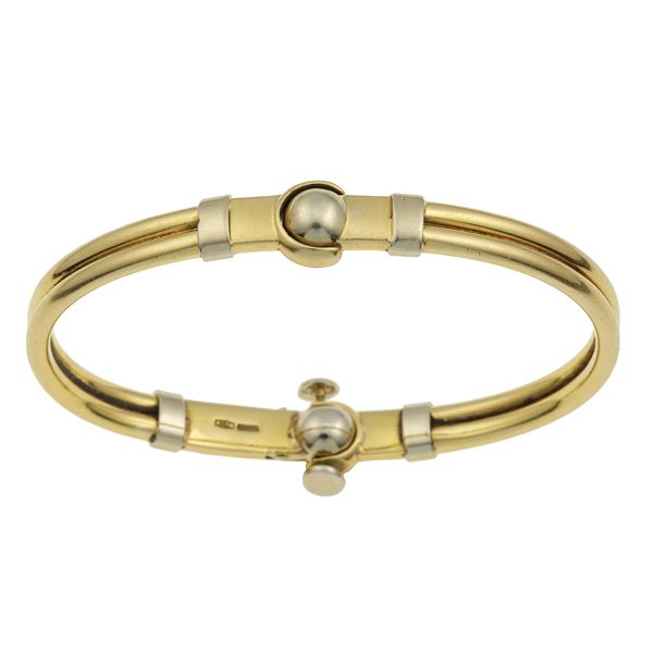 Gold bangle. Signed Barakà