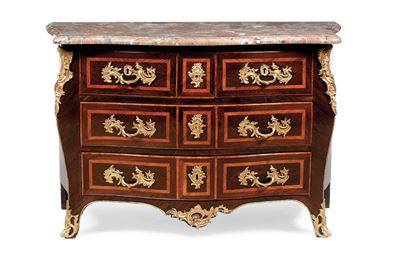 Commode "tombeau" Lastronata in Palissandro e Altre Essenze Pregiate. Francia, XVIII Secolo