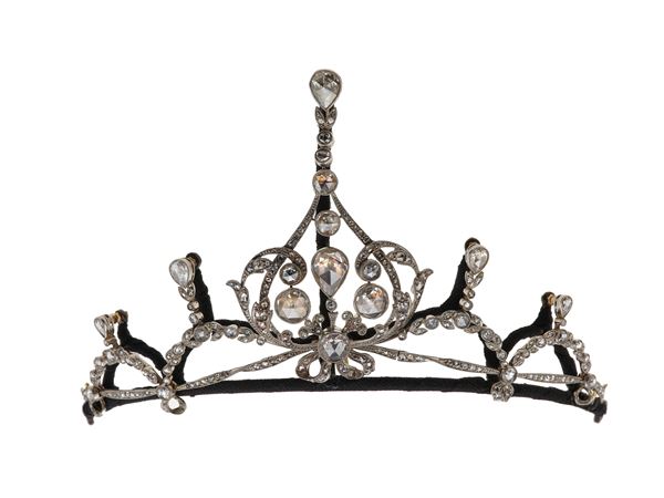 Old-cut and rose-cut diamond tiara and necklace. Fitted case