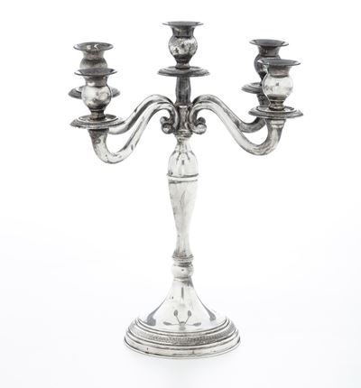 Candelabro a 5 Fiamme. Argenteria Italiana del XX Secolo, Marchio Dell'argentiere Consunto