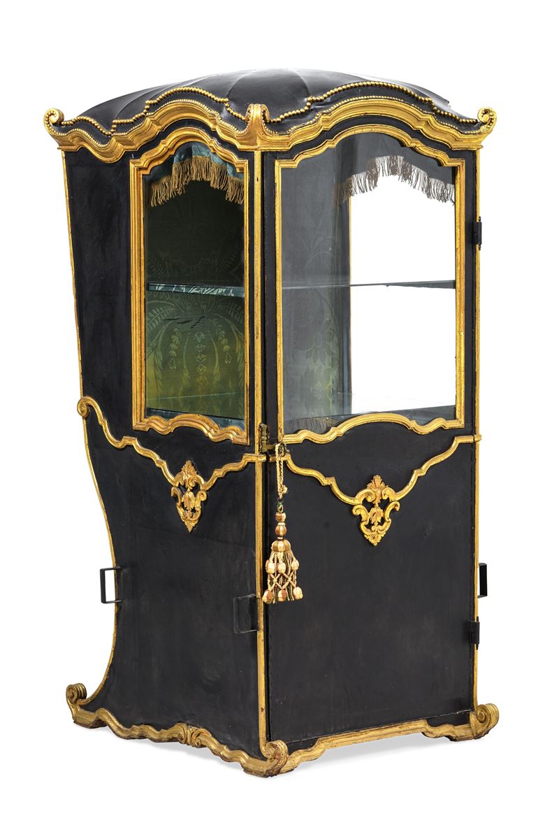 Portantina. Genova, XVIII secolo  - Asta Dimore Italiane - Cambi Casa d'Aste