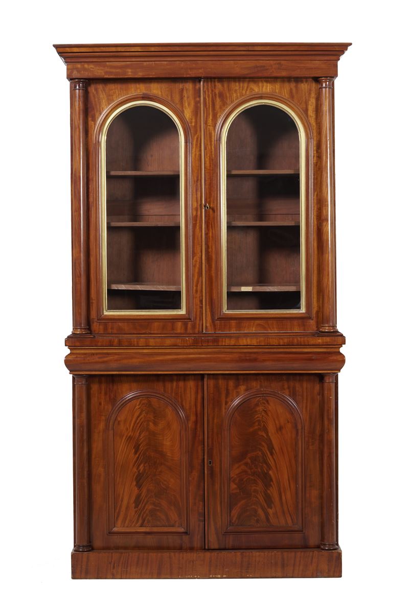 Credenza. Inghilterra XIX secolo  - Auction Antique - Cambi Casa d'Aste