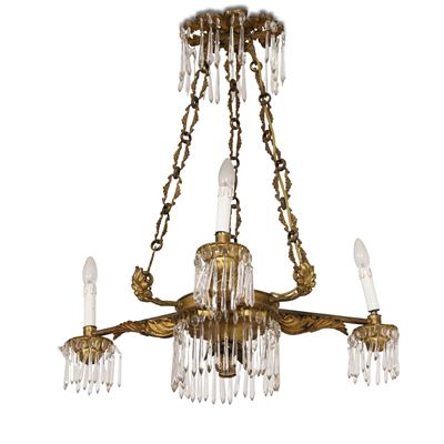 Lampadario a Tre Luci in Metallo Dorato con Cristalli. XX Secolo