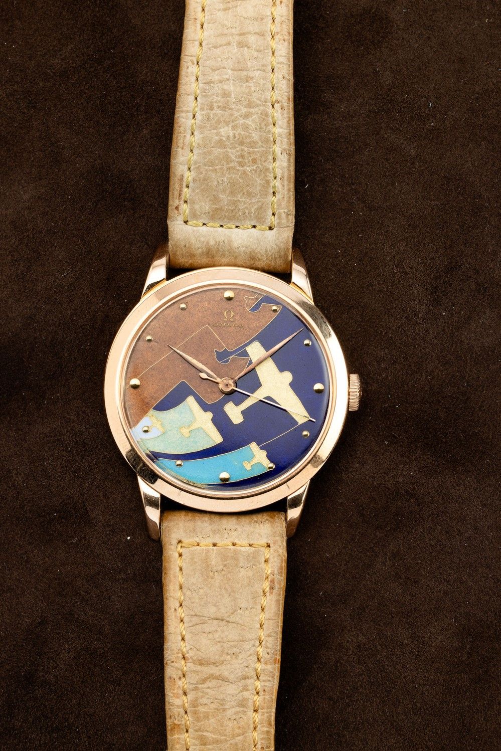 Omega - Raro e Attraente Orologio da Polso in Oro Rosa 18k Quadrante in Smalto Cloisonnè Raffigur...