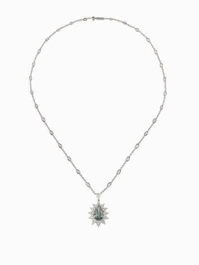 Girocollo in oro bianco 750/1000 con diamante verde irradiato e diamanti a contorno