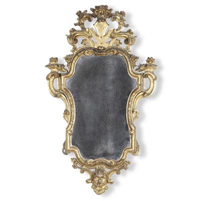 Specchiera in Legno Intagliato e Dorato. XVIII Secolo