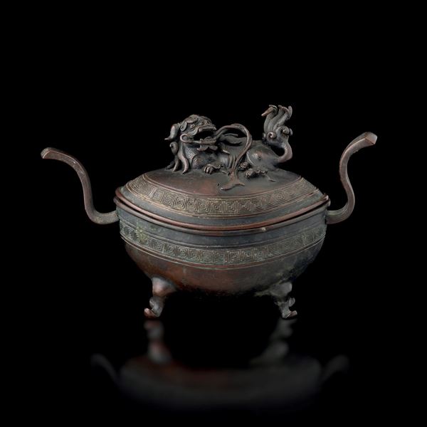 Incensiere in bronzo con presa del coperchio a guisa di Cane di Pho, Cina, Dinastia Qing, epoca Qianlong (1736-1796)<BR>
