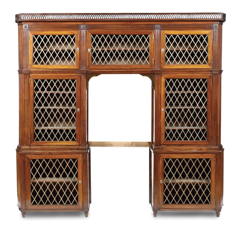 Libreria Luigi XVI in noce a tre corpi, Veneto XVIII-XIX secolo  - Asta Antiquariato  - Cambi Casa d'Aste