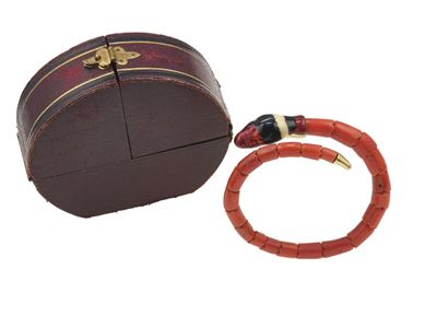 Bracciale rigido a serpente, oro giallo 750/1000 con corallo e smalti policromi