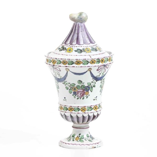 Vaso. Probabilmente Pesaro, XVIII secolo.