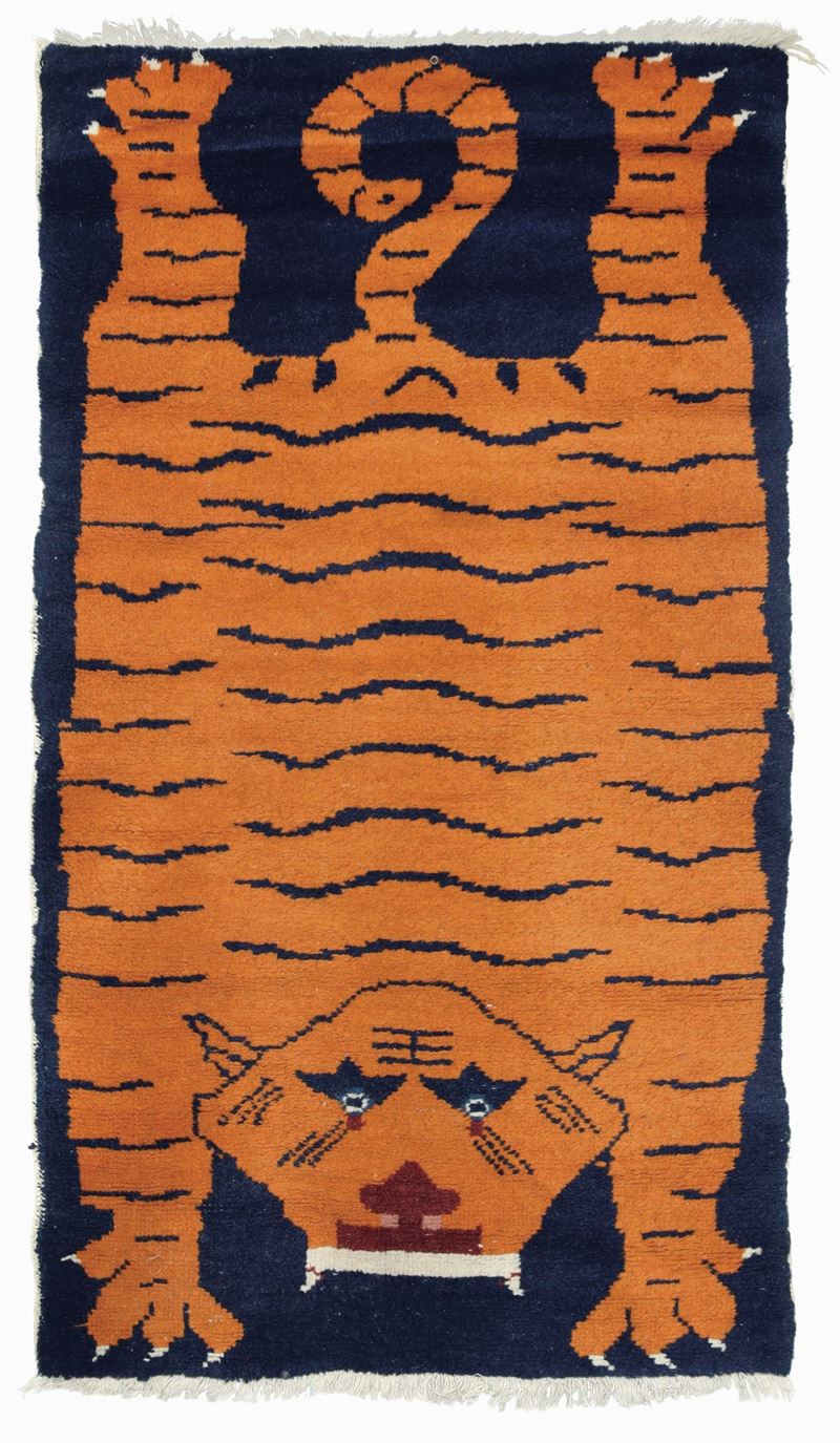 Tappeto Tibet XX secolo  - Auction Antique carpets - Cambi Casa d'Aste