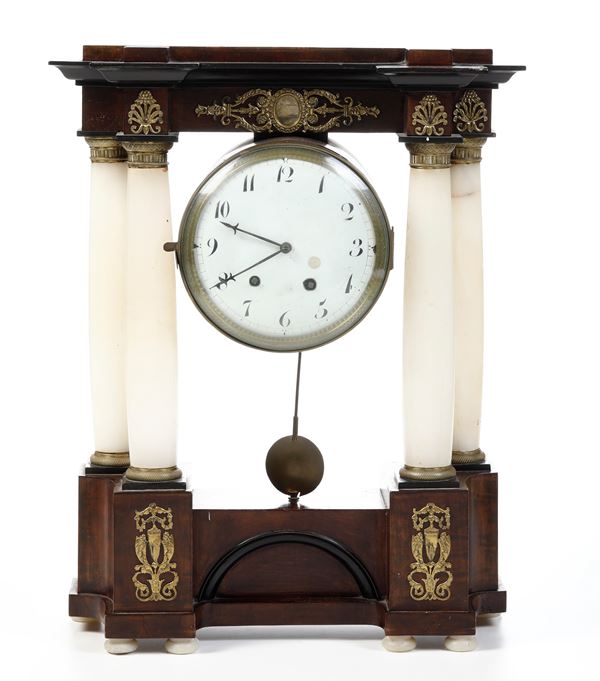 Orologio a portico. XIX secolo