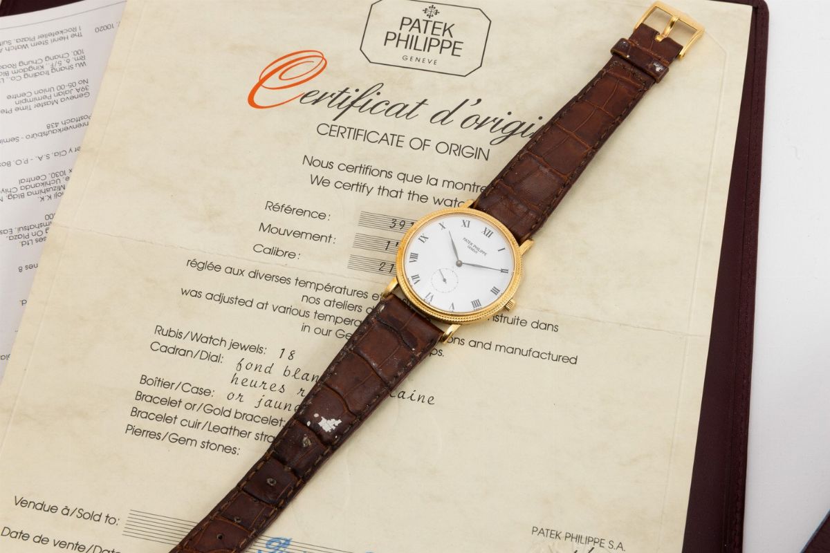 Patek Philippe - Fine ed Elegante, Calatrava Clos De Paris da Polso a Carica Manuale in Oro Giall...
