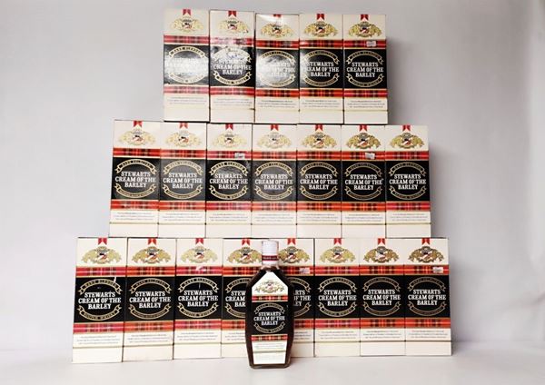 Stewarts Cream OF The Barley, Scotch Whisky