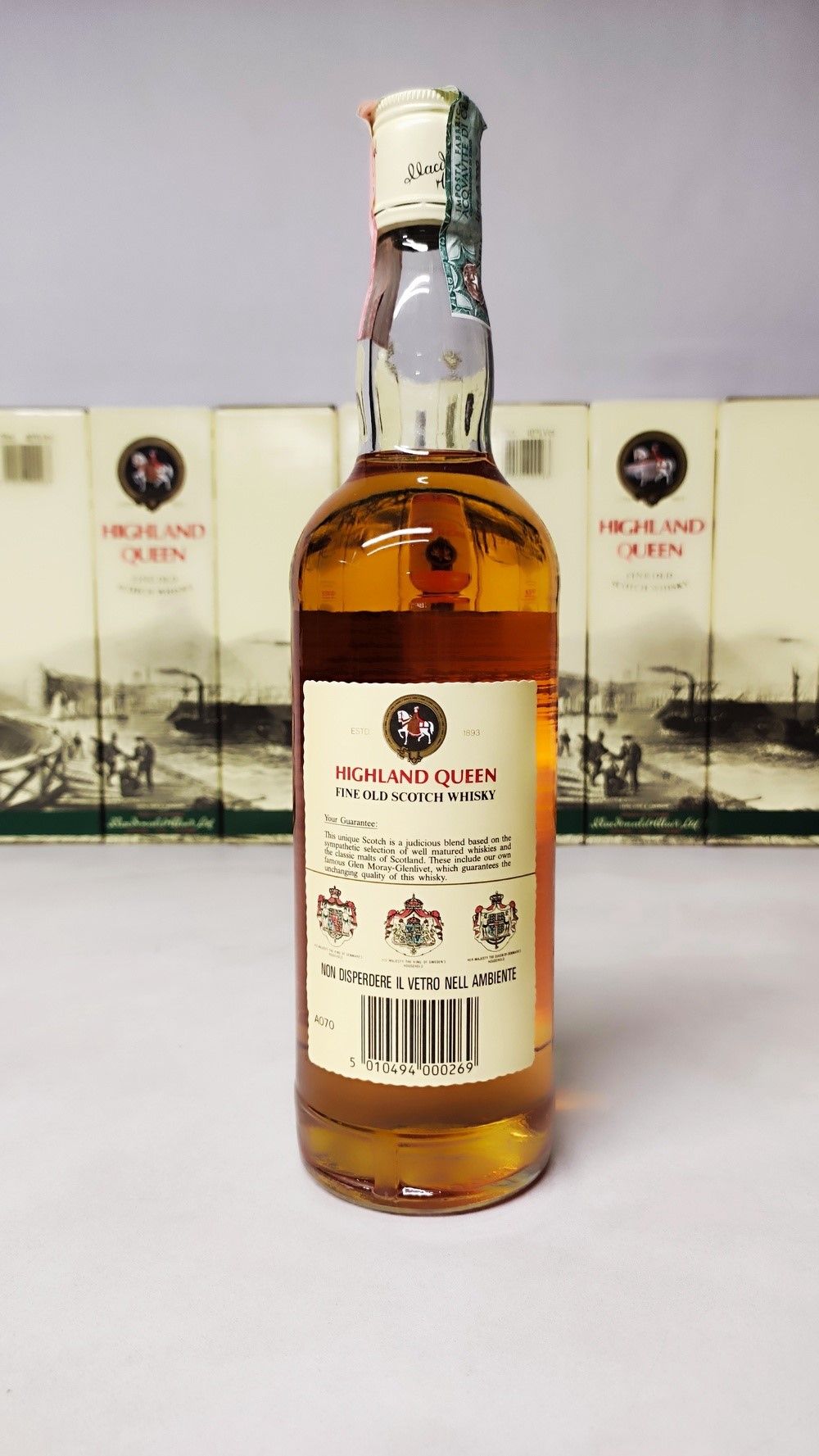 Highland Queen, Fine Old Scotch Whisky